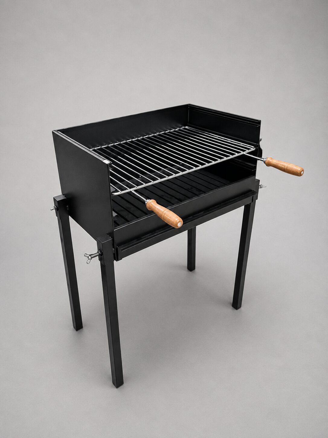 Tapa Vento em Ferro com Patas 60 cm
