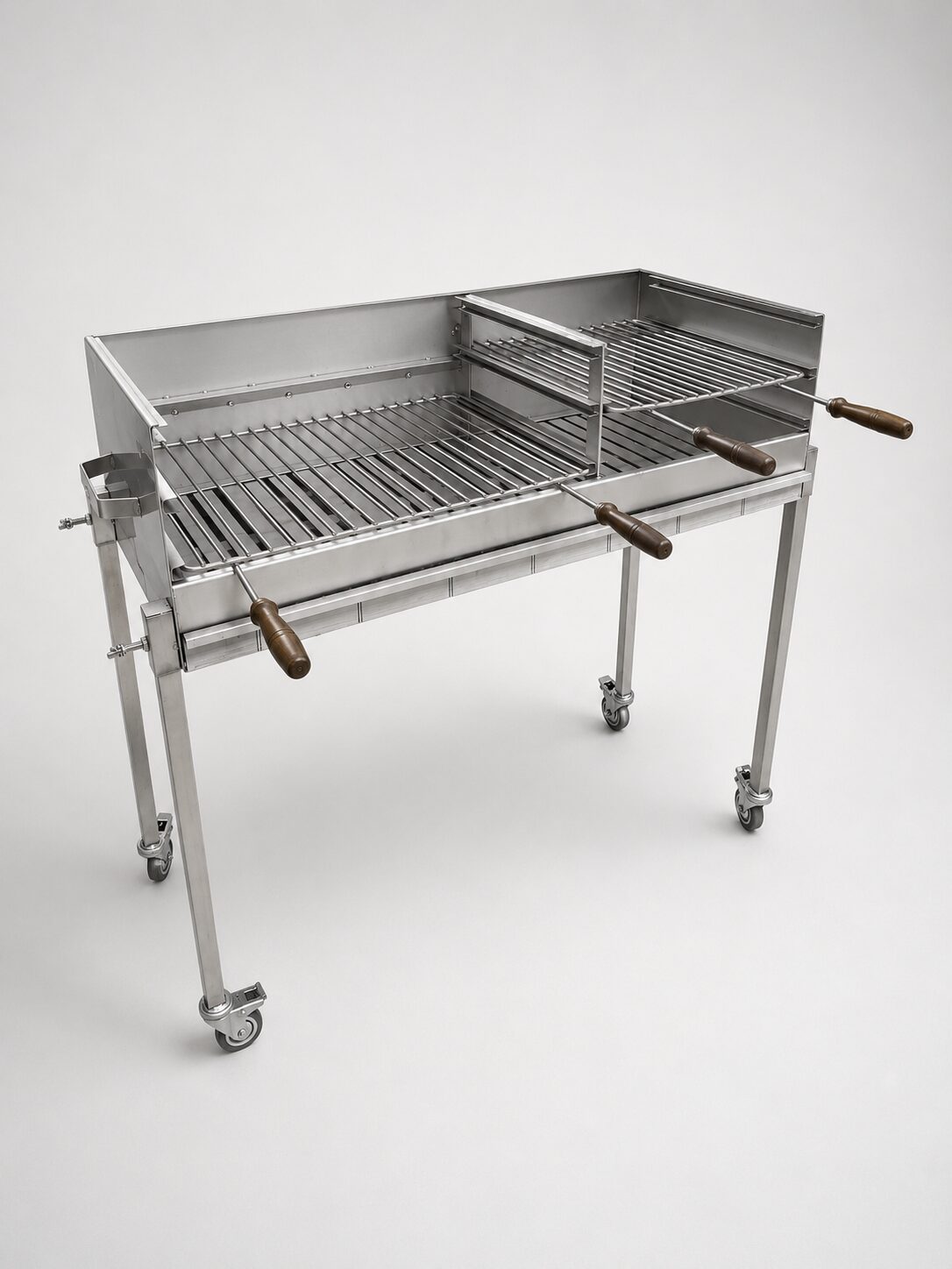Churrasqueira Tapa Ventos em Inox de Patas com Rodas