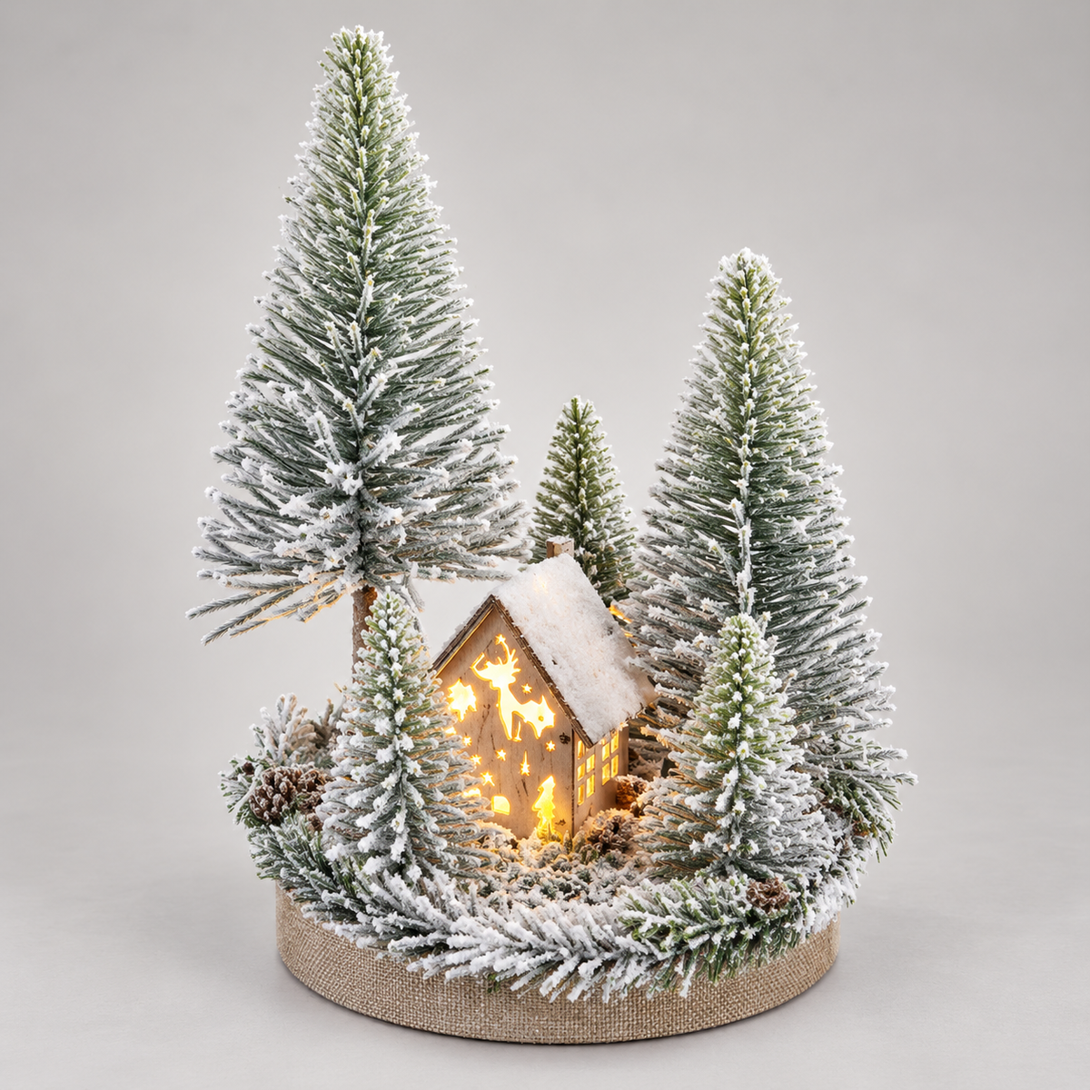 Decoração de Natal Base com Árvores e Neve